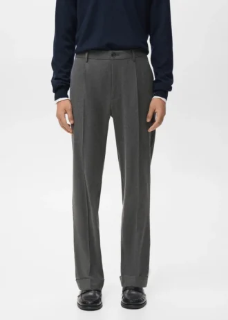 Pantaloni in flanella con pieghe e vestibilità regolare Pantaloni in flanella con pieghe e vestibilità regolare