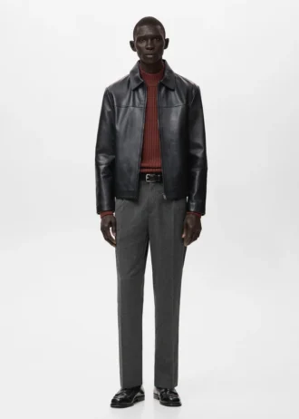 Pantaloni in flanella con pieghe e vestibilità regolare