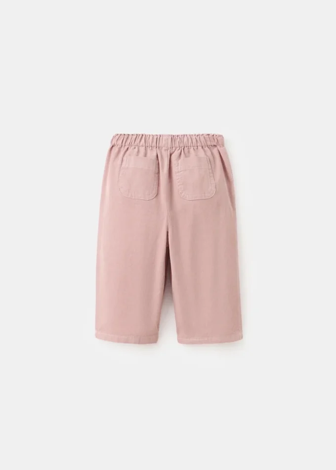 Pantaloni in velluto a coste con pieghe Pantaloni in velluto a coste con pieghe