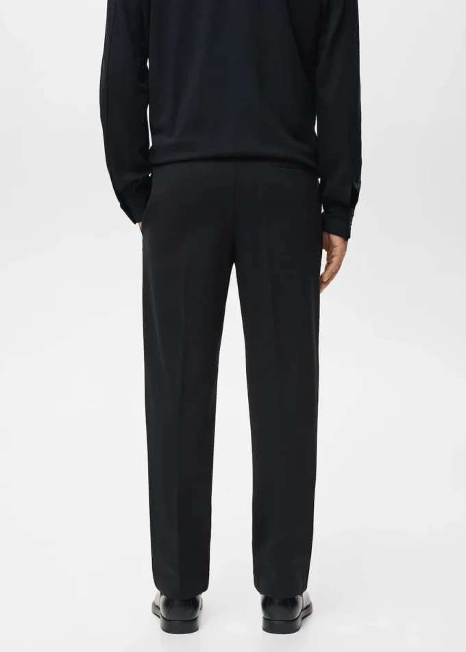 Pantaloni jogger con elastico in vita Pantaloni jogger con elastico in vita