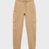 Pantaloni jogging cargo con coulisse Pantaloni jogging cargo con coulisse
