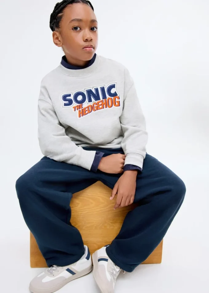 Pantaloni jogging in cotone con elastico in vita Pantaloni jogging in cotone con elastico in vita