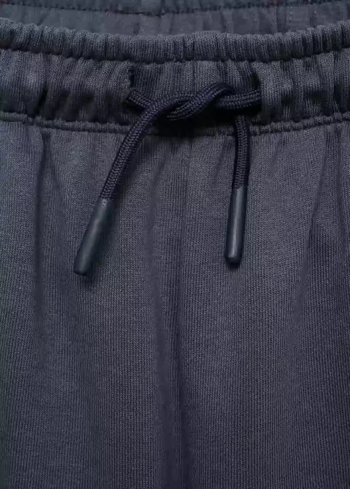 Pantaloni jogging in cotone con elastico in vita Pantaloni jogging in cotone con elastico in vita