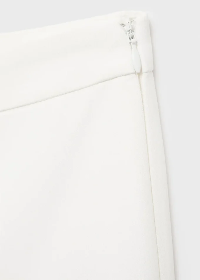 Pantaloni lunghi svasati Pantaloni lunghi svasati