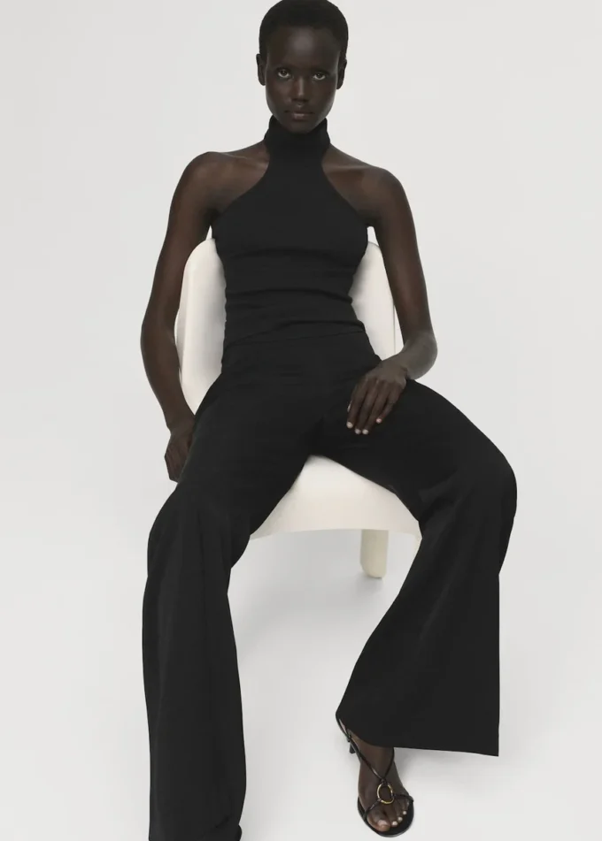 Pantaloni lunghi svasati Pantaloni lunghi svasati