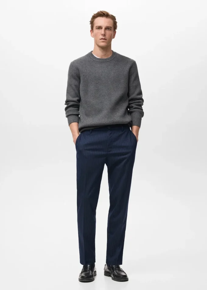 Pantaloni slim fit a righe Pantaloni slim fit a righe