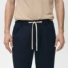 Pantaloni slim fit con coulisse Pantaloni slim fit con coulisse