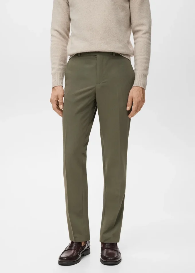 Pantaloni slim fit con pieghe Pantaloni slim fit con pieghe