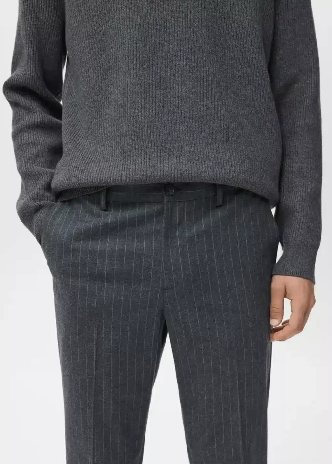 Pantaloni slim fit in flanella Pantaloni slim fit in flanella