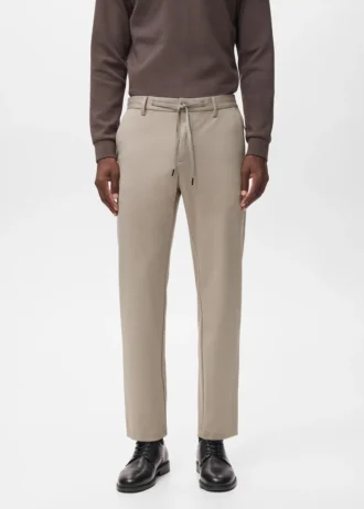 Pantaloni slim fit in tessuto elasticizzato con coulisse Pantaloni slim fit in tessuto elasticizzato con coulisse