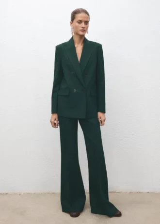 Pantaloni svasati Pantaloni svasati