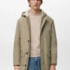 Parka trapuntato con cappuccio idrorepellente Parka trapuntato con cappuccio idrorepellente