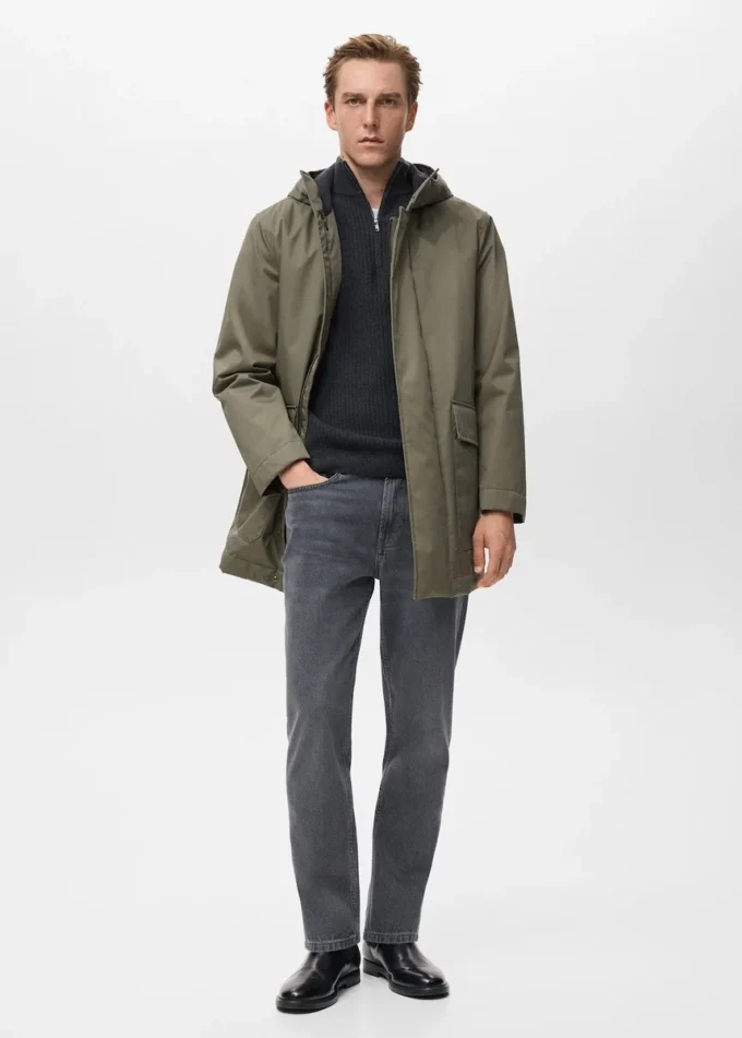 Parka trapuntato con cappuccio idrorepellente Parka trapuntato con cappuccio idrorepellente
