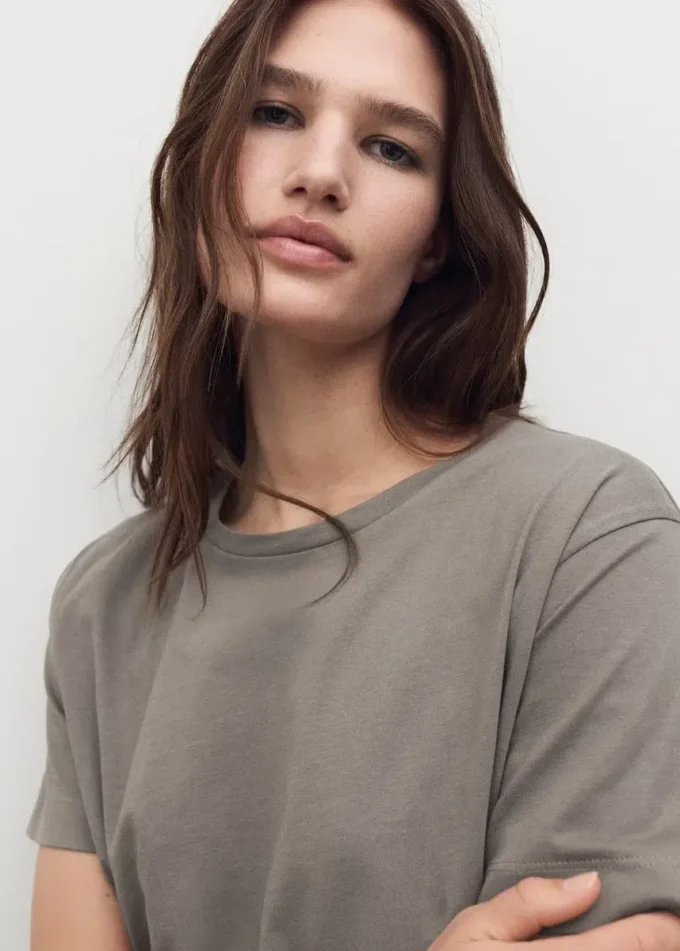 Pigiama a due pezzi in cotone a maniche corte Pigiama a due pezzi in cotone a maniche corte