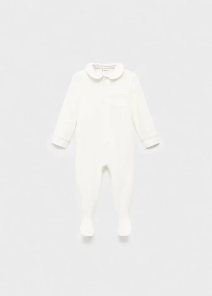 Pigiama con collo a barchetta e tasca