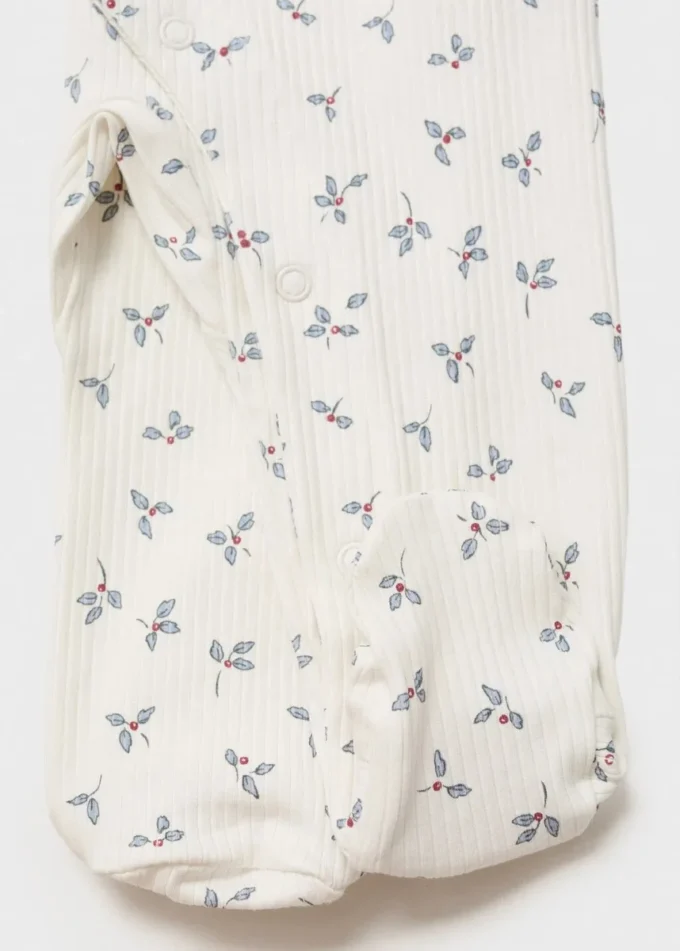 Pigiama con fiori e collo a barchetta Pigiama con fiori e collo a barchetta