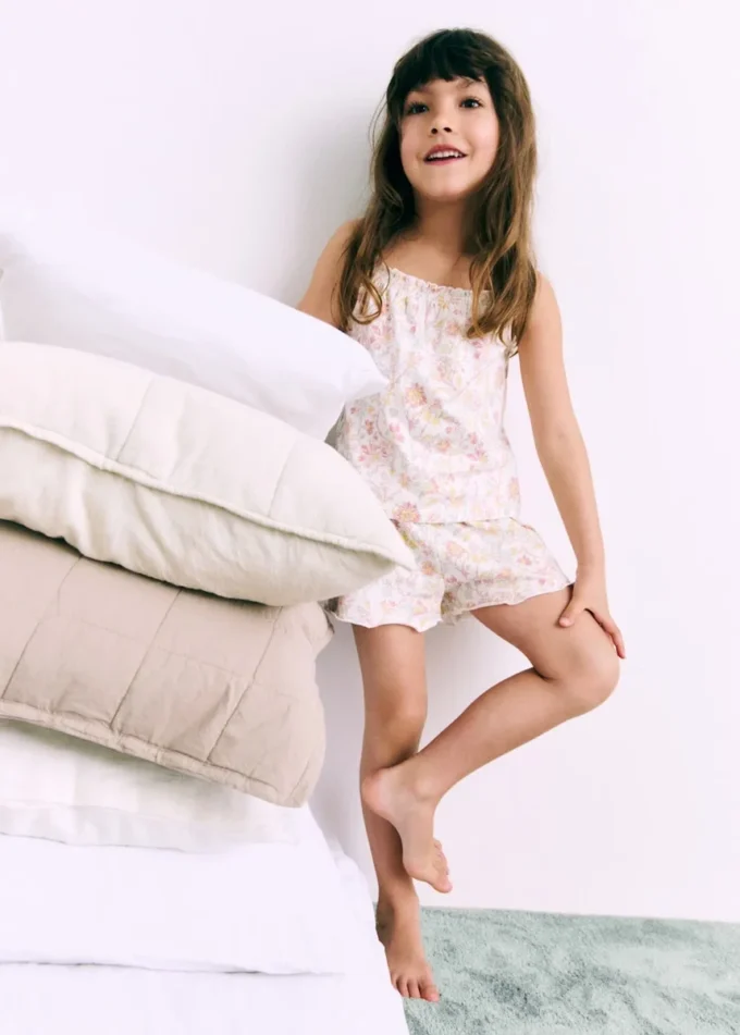 Pigiama con stampa floreale