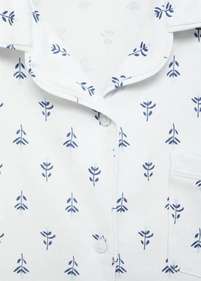 Pigiama con stampa floreale