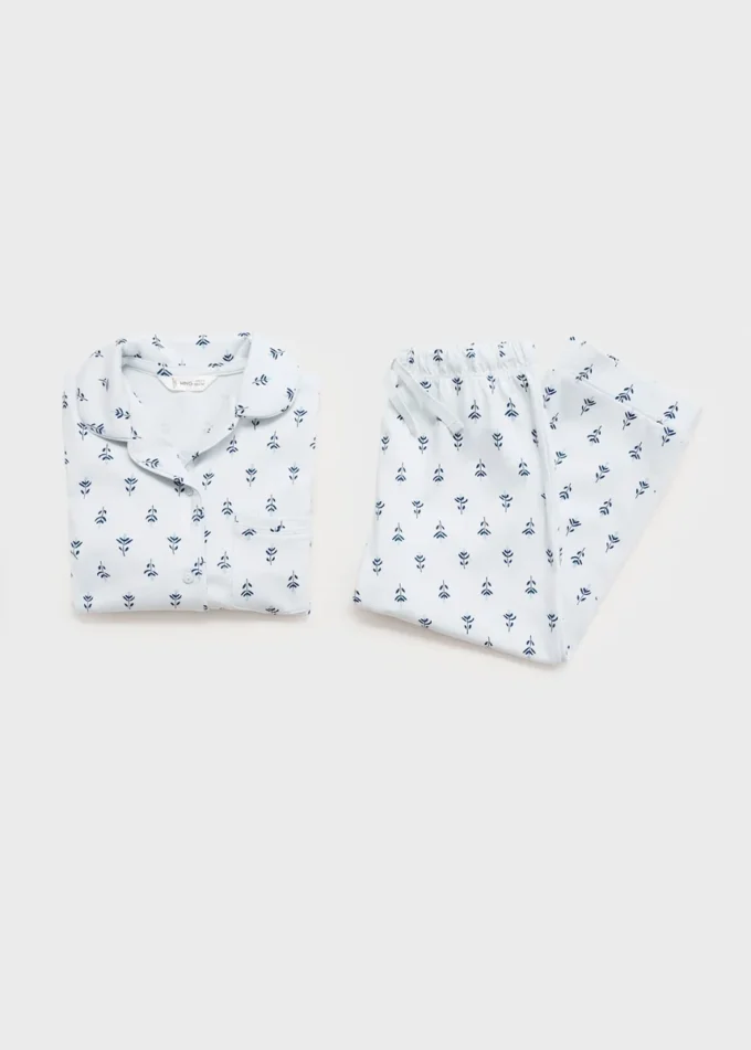 Pigiama con stampa floreale Pigiama con stampa floreale