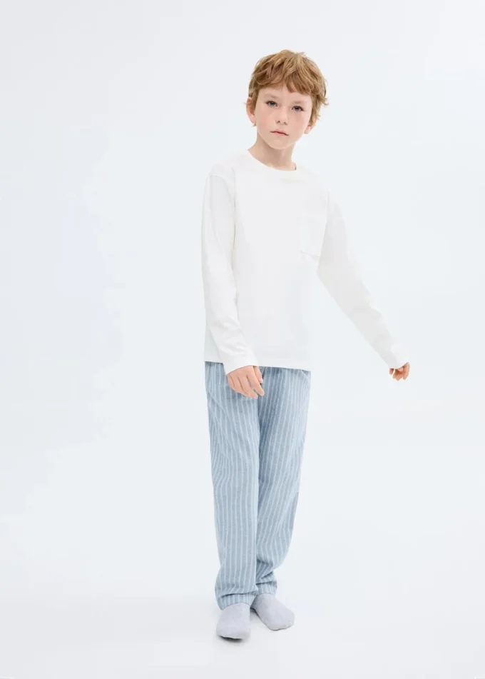 Pigiama lungo a righe Pigiama lungo a righe