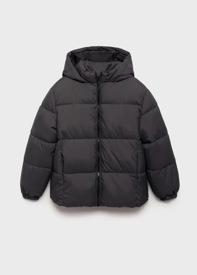 Piumino con cappuccio Piumino con cappuccio