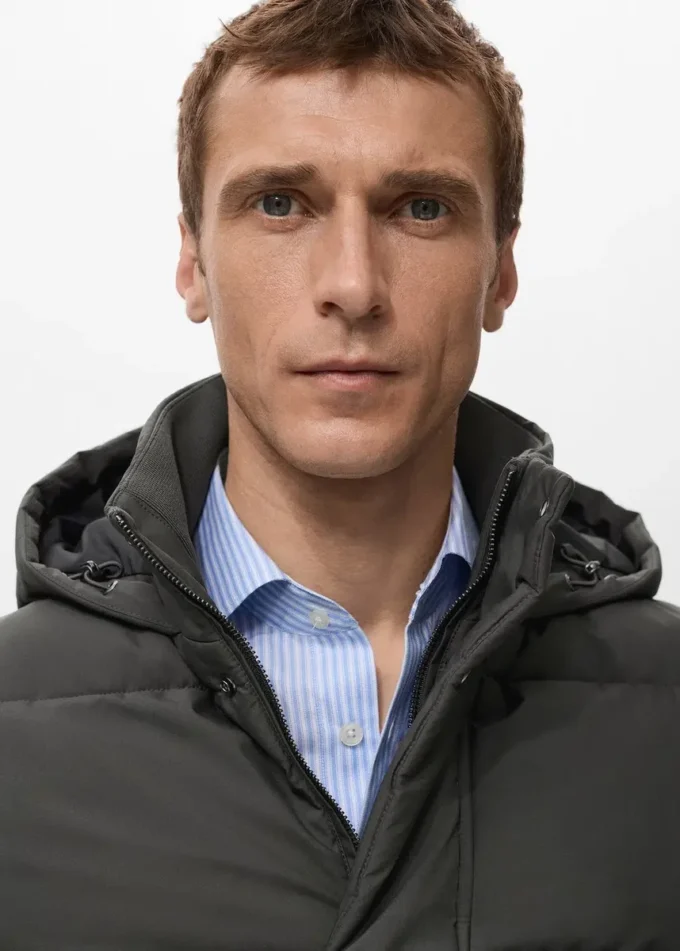 Piumino corto idrorepellente Piumino corto idrorepellente