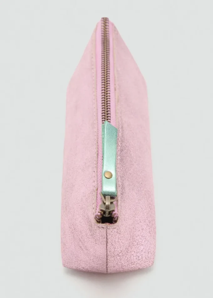 Pochette in pelle effetto metallico Pochette in pelle effetto metallico