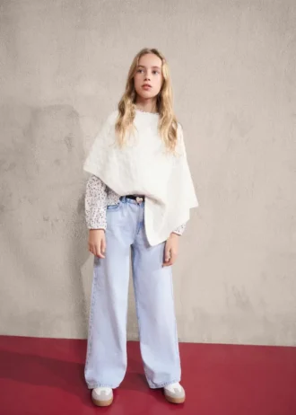 Poncho lavorato a trecce