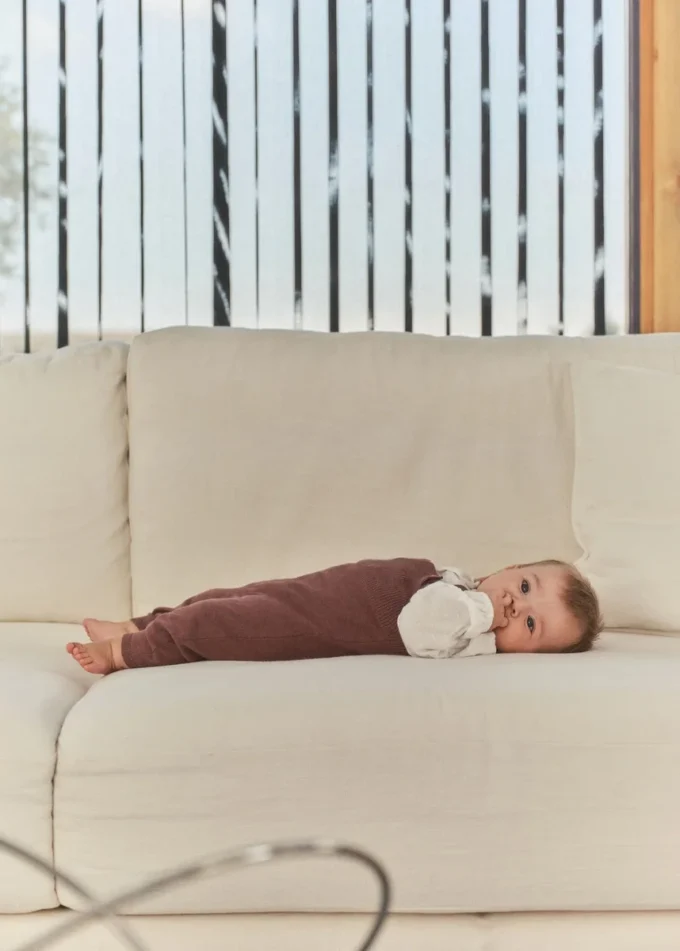 Salopette lavorata a maglia con ricami Salopette lavorata a maglia con ricami