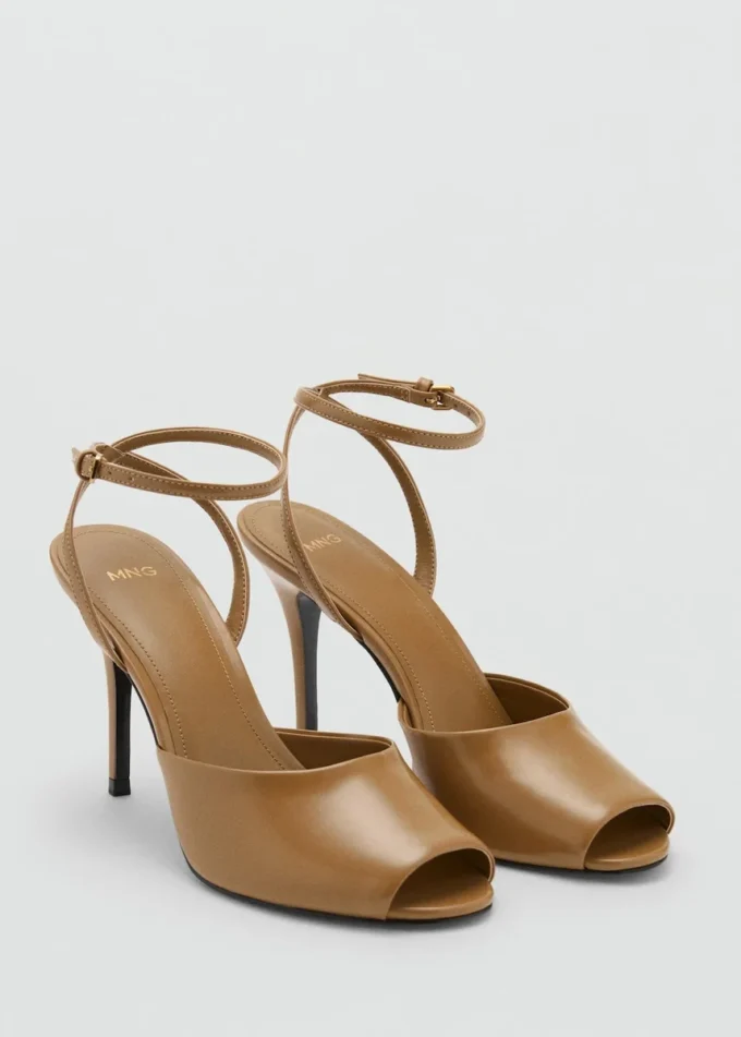 Sandali con tacco e caviglia Sandali con tacco e caviglia