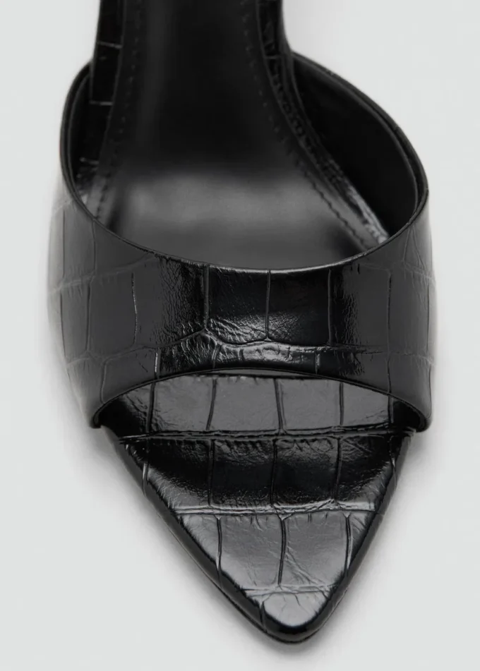 Sandali con tacco effetto coccodrillo Sandali con tacco effetto coccodrillo