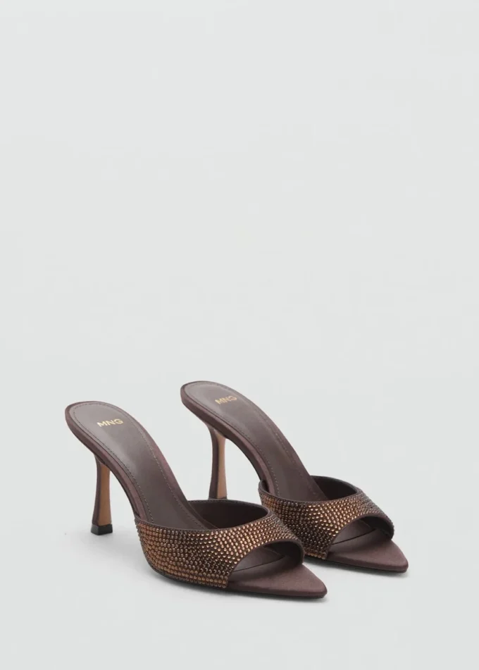 Sandalo con tacco e cinturino con strass Sandalo con tacco e cinturino con strass