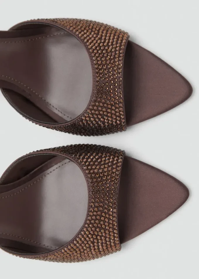 Sandalo con tacco e cinturino con strass Sandalo con tacco e cinturino con strass