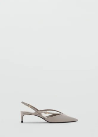 Scarpe con tacco basso e cinturini