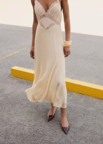 Scarpe con tacco basso in vernice