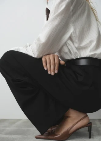 Scarpe con tacco in pelle con anello