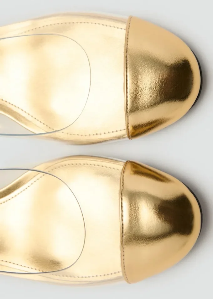 Scarpe con tacco in vinile combinato Scarpe con tacco in vinile combinato