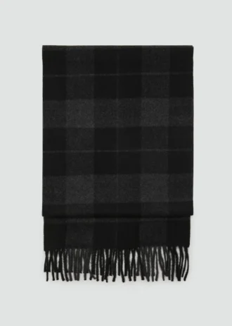 Sciarpa a quadri con frange