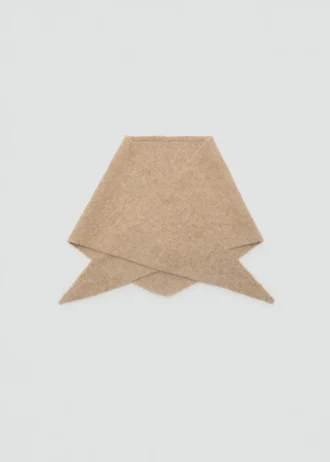 Sciarpa lavorata a maglia