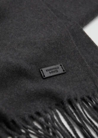 Sciarpa semplice con frange