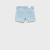 Shorts in denim con orlo sfrangiato