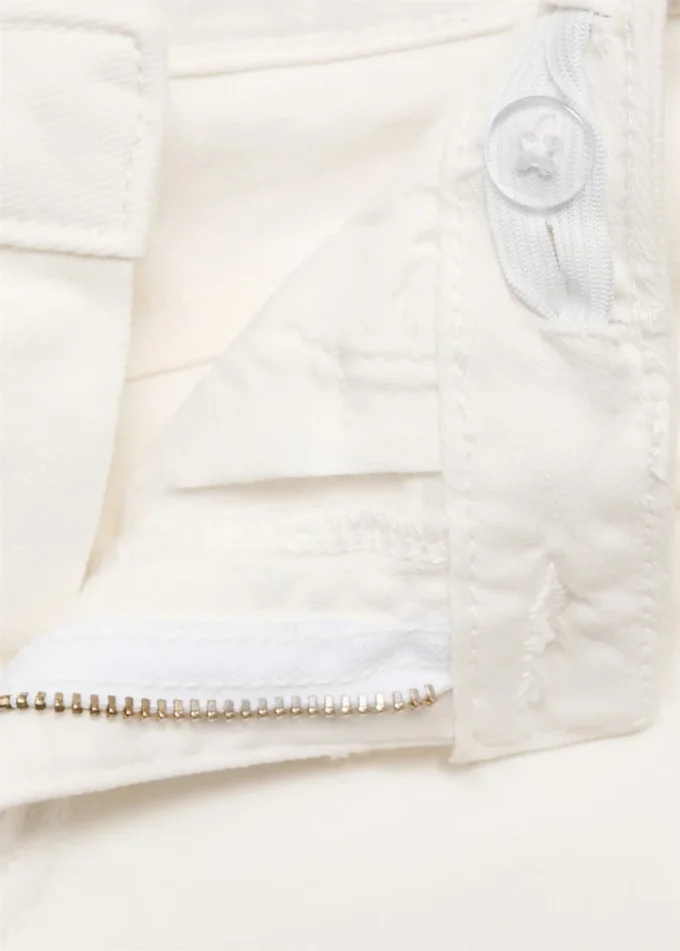 Shorts in denim dal taglio dritto Shorts in denim dal taglio dritto