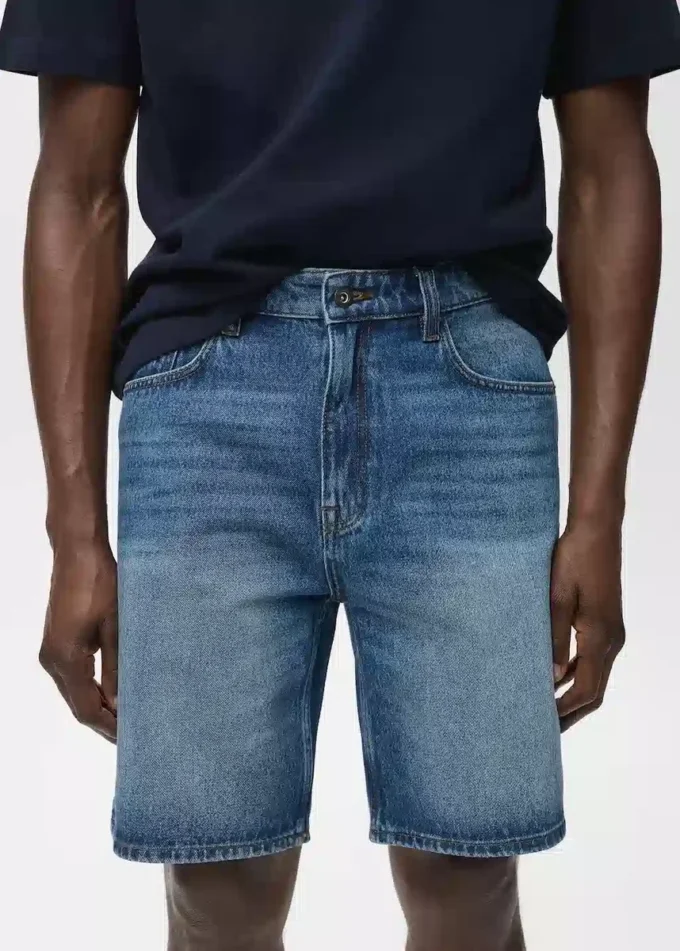 Shorts in denim dalla vestibilità regolare Shorts in denim dalla vestibilità regolare