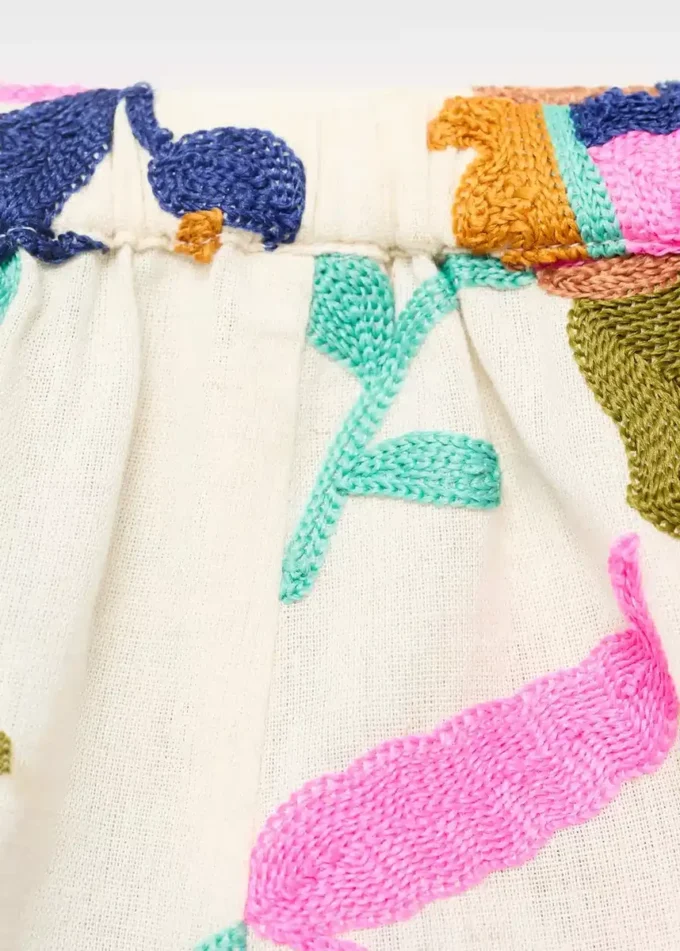 Shorts in lino ricamati