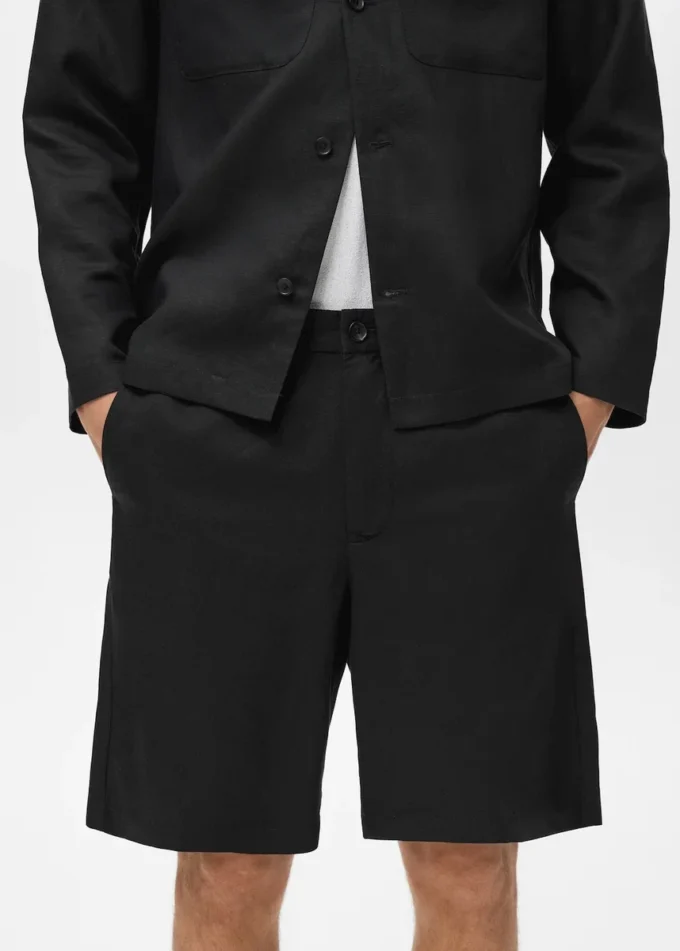 Shorts in misto lino con elastico in vita Shorts in misto lino con elastico in vita