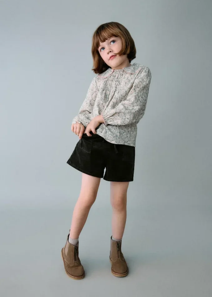 Shorts larghi in velluto a coste Shorts larghi in velluto a coste