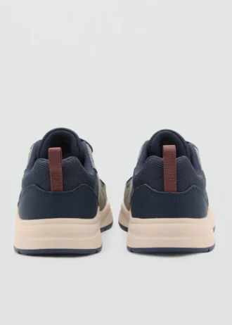 Sneakers combinate con lacci