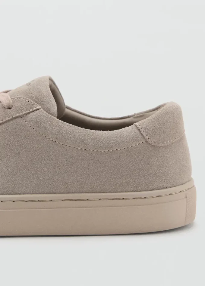 Sneakers in pelle scamosciata Sneakers in pelle scamosciata