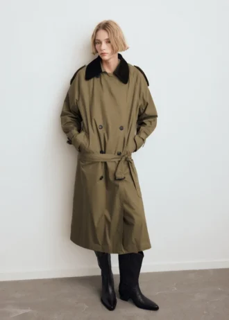 Stivaletti a punta in pelle