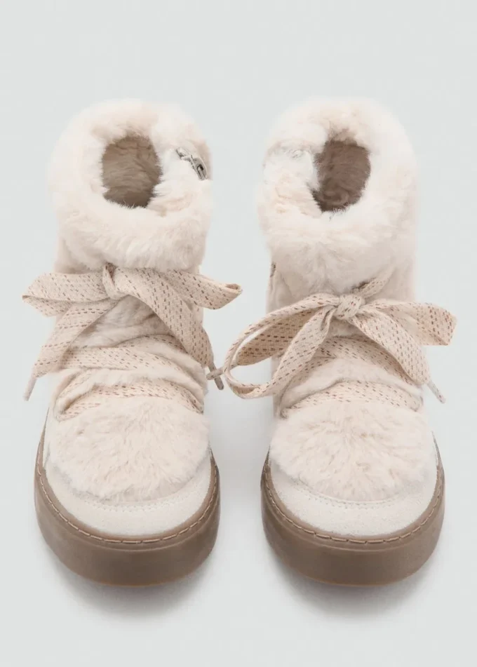 Stivaletti con dettagli in pelle Stivaletti con dettagli in pelle